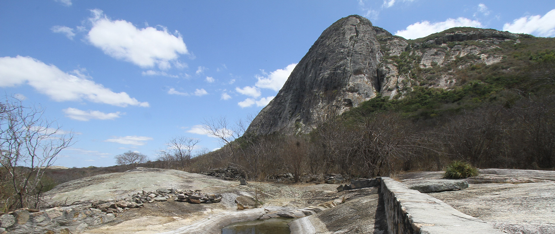 A Reserva Particular do Patrimônio Natural (RPPN) Pedra do Cachorro ocupa uma área de 18 hectares
